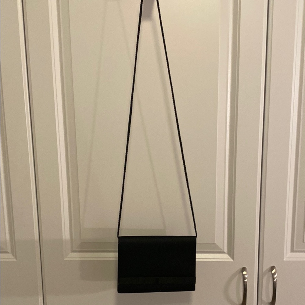 La Regale Elegant Black Handbag